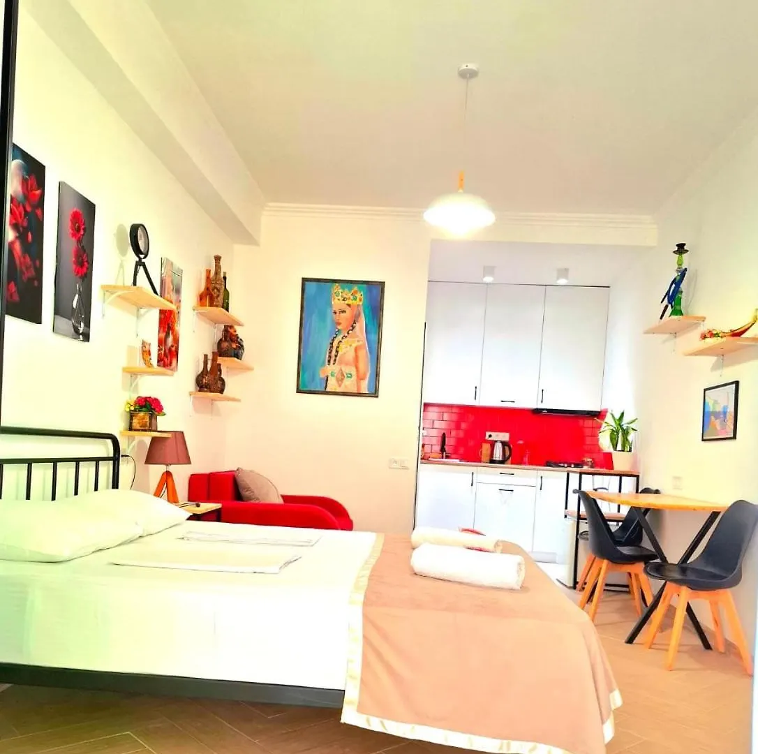 Marjani Terrace Rooms Τυφλίδα